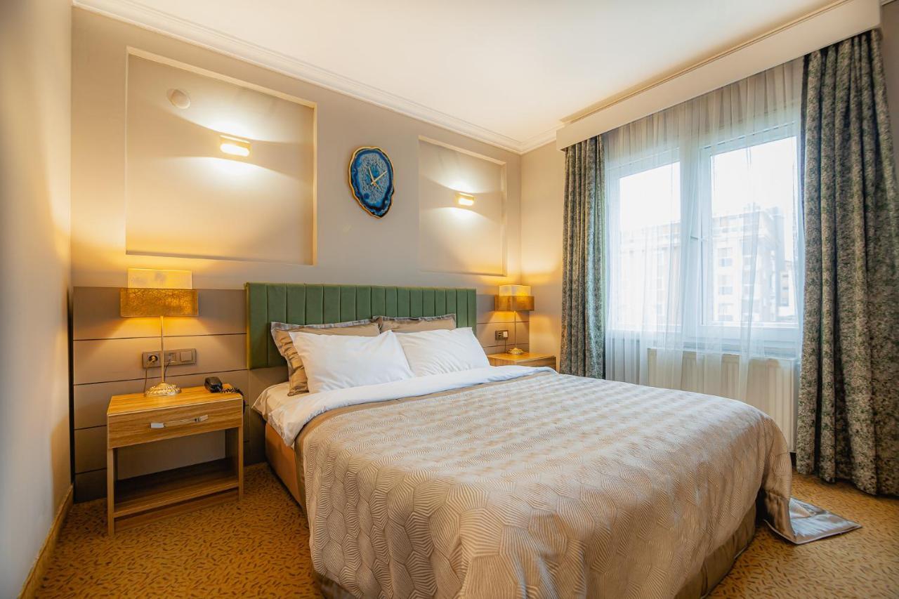 La Palace Suites Sisli Provincia di Provincia di Istanbul Esterno foto